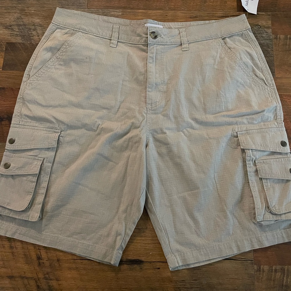 Men’s 42 shorts